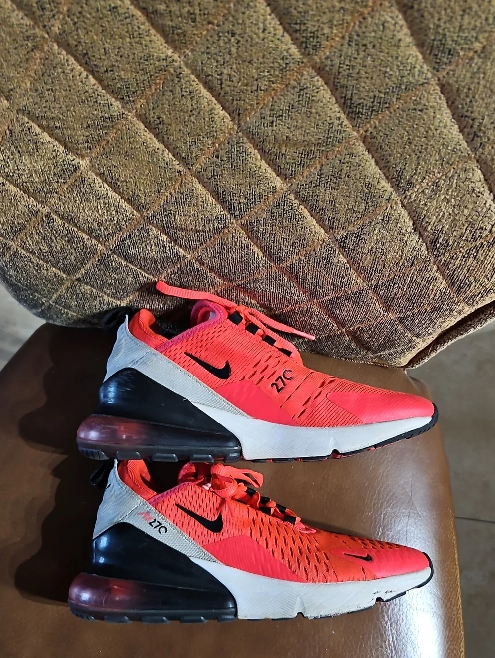 Nike here pair